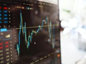 Analises gráficas para investidores em mercado financeiro